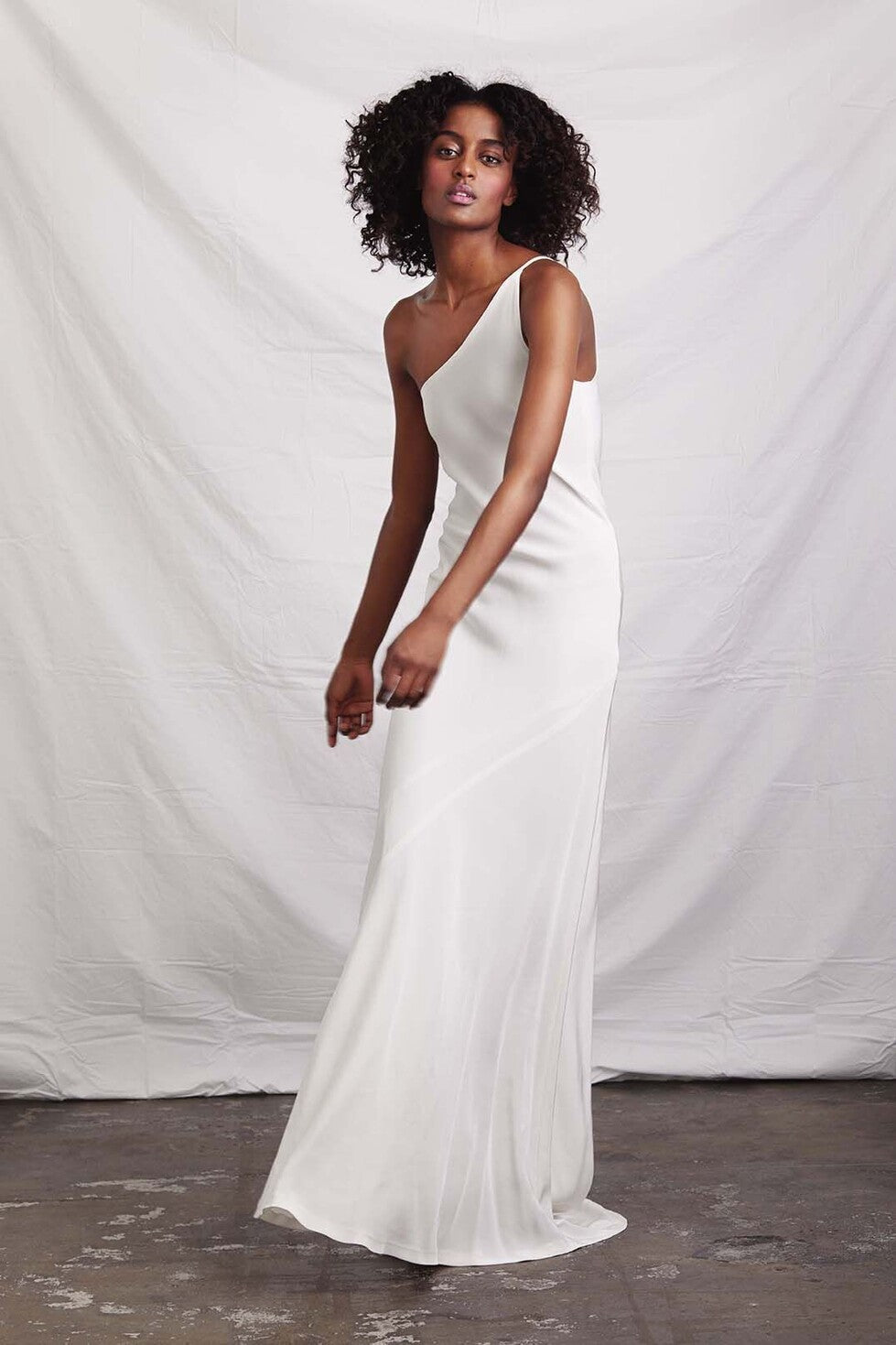 A La Robe Jeane Gown